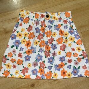 Floral skirt! Size s